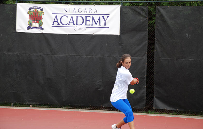 Ariana Stepanovic, Quarter-finalist, September 15 and October 6